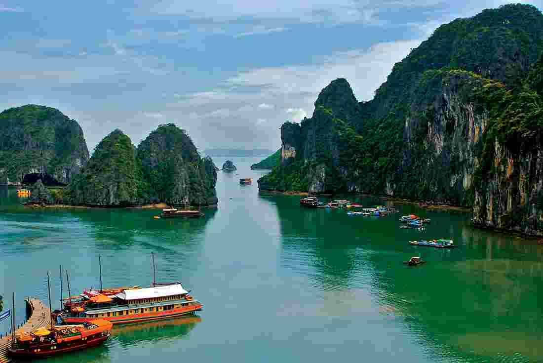 VIETNAM TOUR 3 vietnam halong bay 4