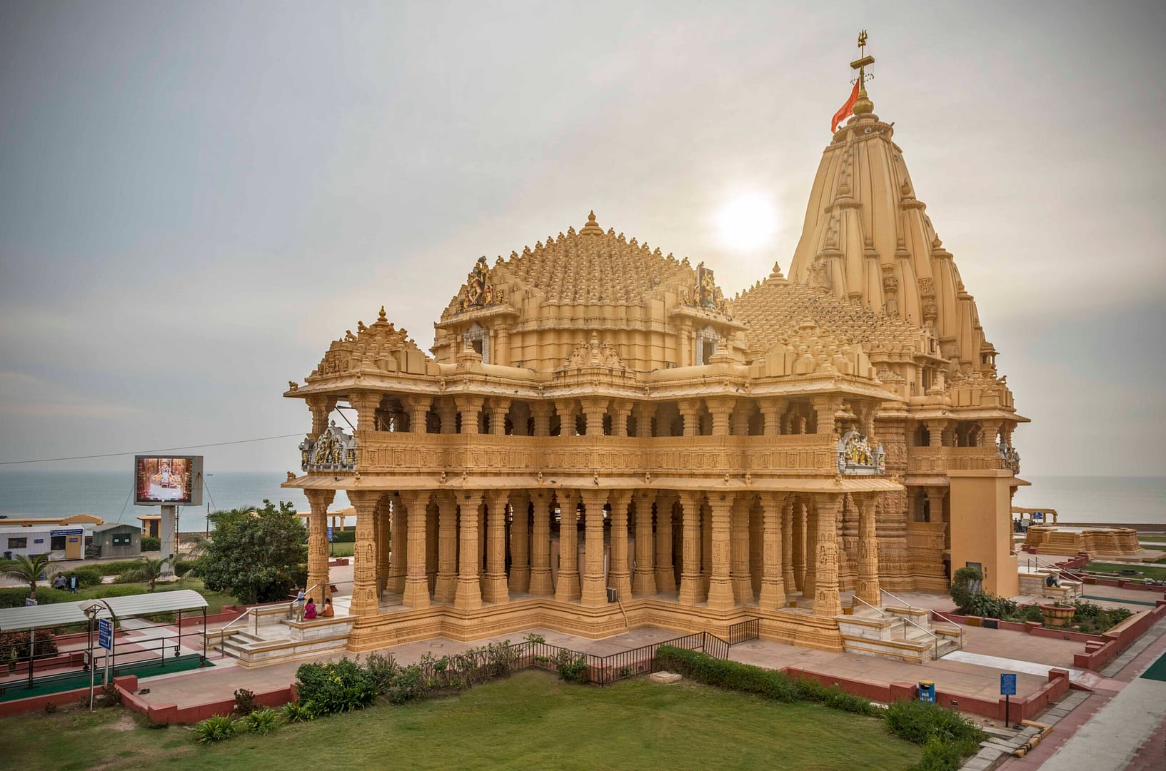 GUJARAT TOUR 6 Dwarkadhish Temple